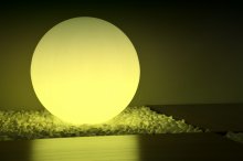 Шар / Лампа в фойе отеля