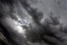 грозные облака / ***