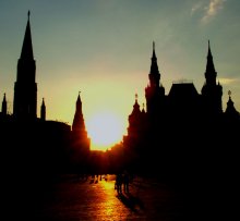 red square / ***