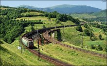 Карпатский пейзаж с поездом / Где-то между Скотарским и Воловцом...