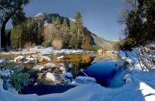 Зеркальное озеро / Зеркальное озеро, Калифорния, 
Йосимити Национальный Парк США 
http://www.americaonline.ru/yosemite.htm