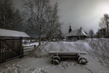 церковная телега / в свете лунного сияния