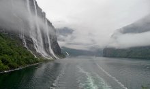 Гейрангерфьорд. Водопад &quot;Семь сестёр&quot;. Норвегия / Норвежский пейзаж