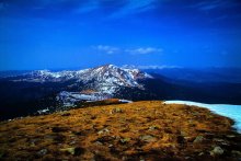 &nbsp; / Петрос — гора, одна из высочайших вершин Украинских Карпат (2020,2 м).
Находится между горами Шешул и Говерла в Раховском районе Закарпатской области.
