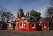 Храм Иконы Божией Матери "Знамение" в Аксиньине / Москва