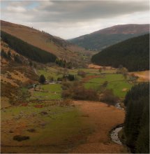 ...Glenmacnass Valley... / ***