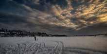 ice fishing with comfort / ice fishing with comfort