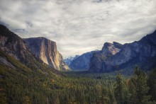 &quot;Magnet&quot; view of Yosemite State National Park / http://www.panoramio.com/photo/104767876