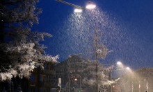 Снегопад / Альпийский городок