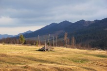 На перевале / Отчет о велопоходе весенними Карпатами http://board.lutsk.ua/topic/155531-velopohd-po-vesnjanim-karpatam/