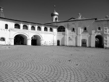 &nbsp; / Спасо-Прилуцкий Дмитриев монастырь, Введенский храм
