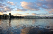 Morning in Petrograd / Рассвет на Неве