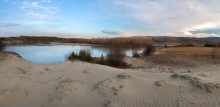 Пляж песчаный. / река Иркут.