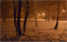 Вечер, но не в Гаграх / Сквер у дома