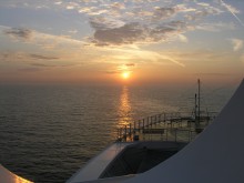 Восход солнца / Рассвет над Атлантикой