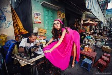Платье мне, платье! / Спокойствие местных жителей Вьетнама было нарушено, когда на рынке небольшого города Фантьет появилась столичная модница!
