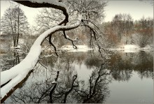 над водой / ***