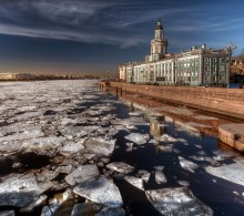 ледоход на Неве... / Санкт-Петербург март