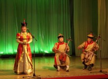 Монгольское народное творчество / в зале, во время концерта