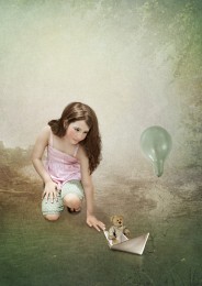 Прощание с детством / Девочка на берегу реки и бумажный кораблик с плюшевым мишкой,цифровой фото коллаж