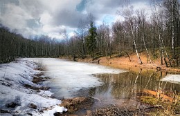 Весна продолжается / Апрель