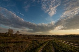 Облака,как крылья... / ***