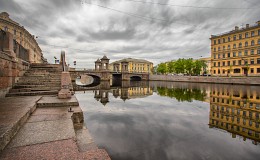 Река и гранит. / Санкт Петербург.2015г.