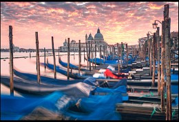 Вечерняя венецианская / Знатный закат удалось наблюдать, Венеция неожиданно понравилась и запомнилась!
