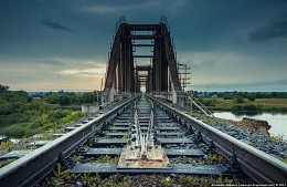 После дождя / Железнодорожный мост, с. Коршуновка, Тамбовская область.