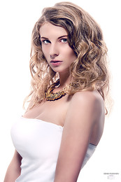 Александра / модель, портрет с открытого урока