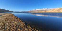 &nbsp; / Озеро Цо Морири, Ладакх, Индийский Тибет, 4595 м над уровнем моря.