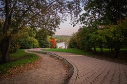 Вечер в Коломенском / Вечер в коломенском парке