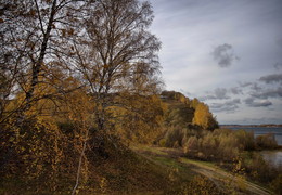 Уже в прошлом / Средняя полоса