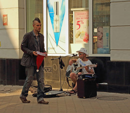 Все дело в шляпе / Lviv, street-foto