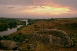 Скала &quot; Козацкое седло&quot; / Национальный природный парк &quot; Бугский Гард&quot; Река Южный Буг. Украина.