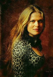 Девушка в леопардовой блузке. / .женский портрет.