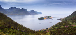 Обитаемый остров / Остров Husøy в норвежском море.