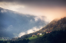 На склоне / Летнее утро в Австрии.