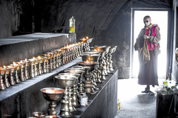 &quot;Почта&quot; Тибета. / Монастырь Ламаюру. Ладакх. Индия.