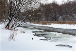 Цвета нет, света тоже нет... / 2.
[img]http://35photo.ru/photos_series/842/842965.jpg[/img]

3.
[img]http://35photo.ru/photos_series/842/842969.jpg[/img]

4.
[img]http://35photo.ru/photos_series/842/842970.jpg[/img]

Россия. Москва.
Реки Чермянка и Яуза в Медведково.

январь 2016г