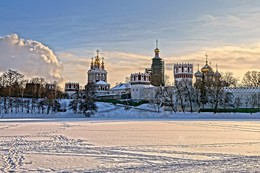 Мороз и солнце день чудесный / Новодевичий монастырь прекрасен в любую погоду.