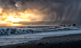 Ветреный закат / Рейнисфьяра, Исландия