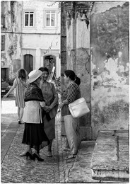 &nbsp; / in the Streets of Coimbra, Portugal