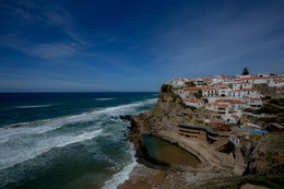 Португальская деревня / океан, Португалия