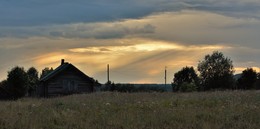 Вечер укутаный в тишину ... / Вечер в деревне ...