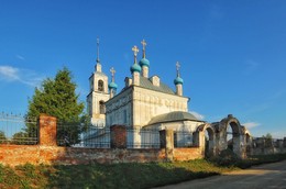 Церковь Рождества Богородицы. / ***