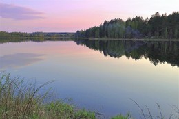 Майский тихий вечер / Тишина и красота майского вечера привлекла на озеро Старое в Орловское Полесье туристов и рыбаков