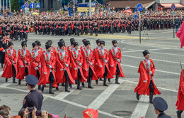 Кубанские казаки. / Торжественный парад.
71-я годовщина Победы в Великой Отечественной войне.
9 мая 2016 год.
Краснодар.