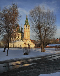 городская зарисовка / город Серпухов