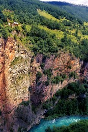 Выше только горы / Каньон реки Тара в Черногории.